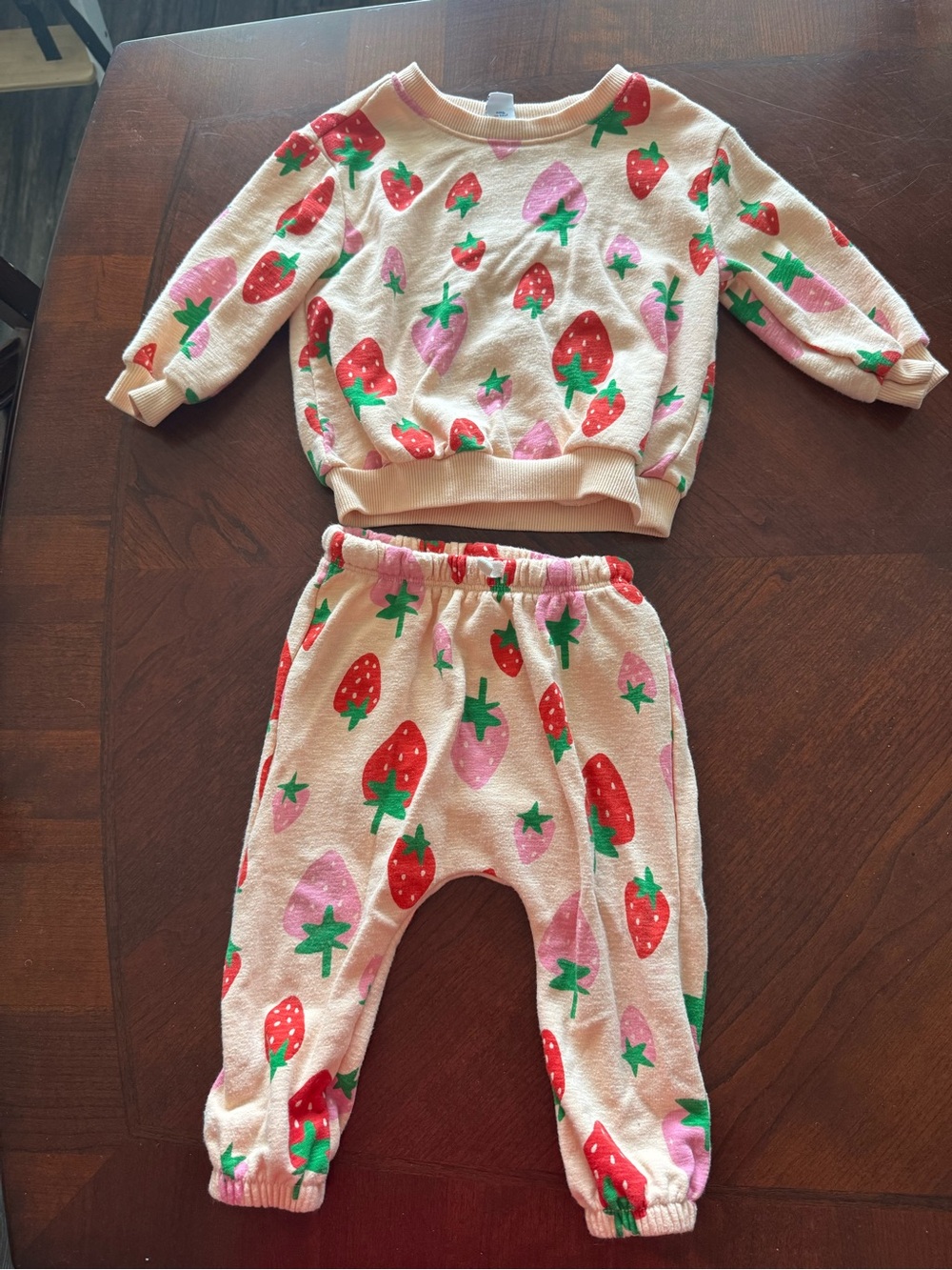 Old Navy Peach Toddler Sweatshirt set - Light Peach